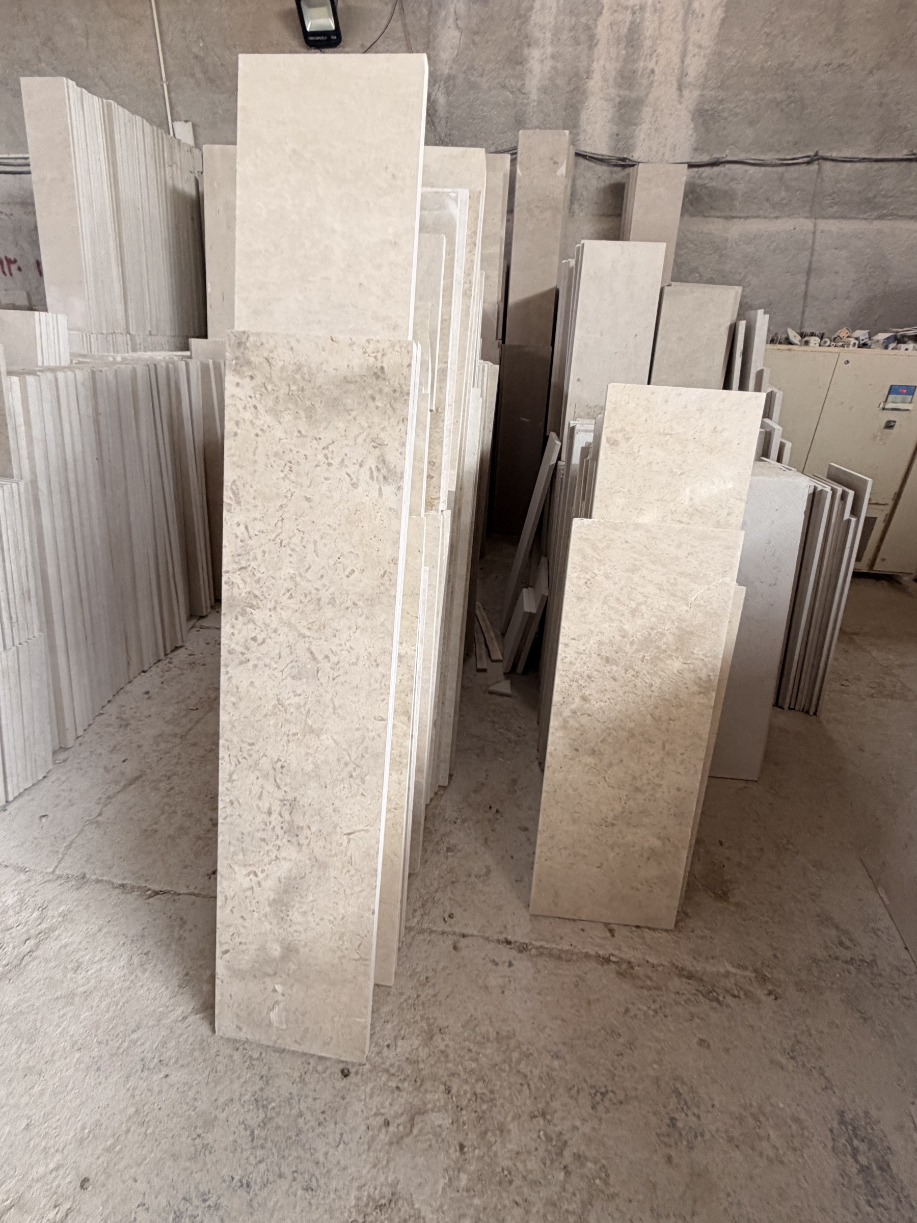 Gohara limestone export to Iraq, Turkey and the Arab countries