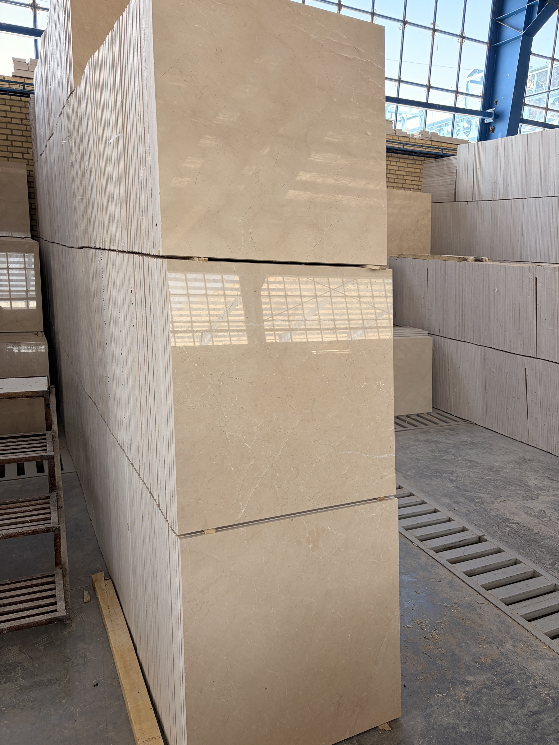 Natural Stone Floor & Paving Slabs